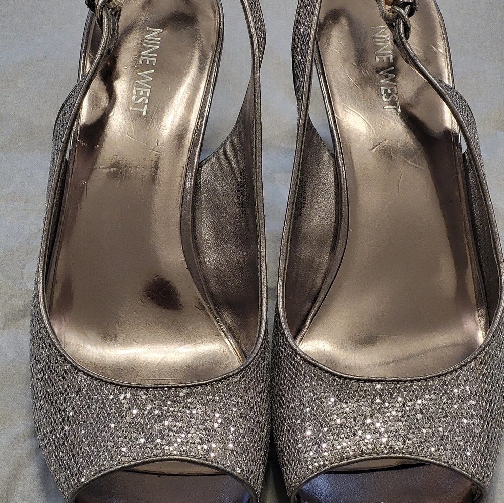 Nine West Silver 3 Inch Heels With Platform shoes
